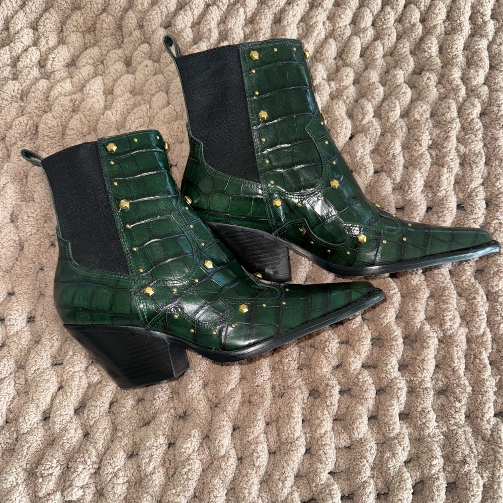 Vince Camuto Green Croc-Embossed Boot
